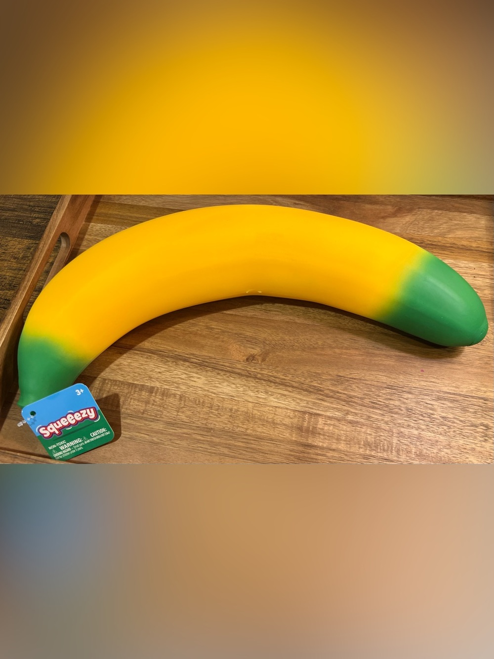VIRAL BANANA 🍌 Squeezy by Sunny Days! BNWT